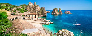 Villas and semi-detached houses for sale in Sicily (Italy)